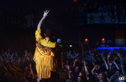 deluxe-bikini-gigsonlive
