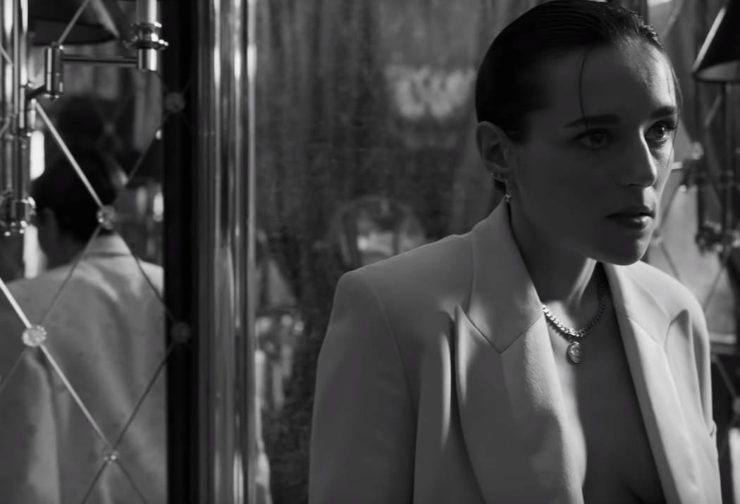 Jehnny Beth des Savages part en solo avec « Flower »